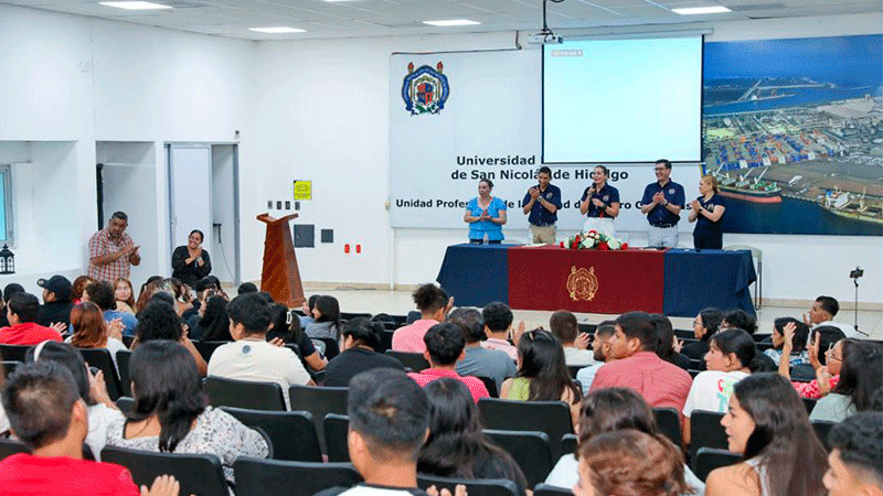 Rectoría trabaja en equipo con las Unidades Profesionales en los municipios