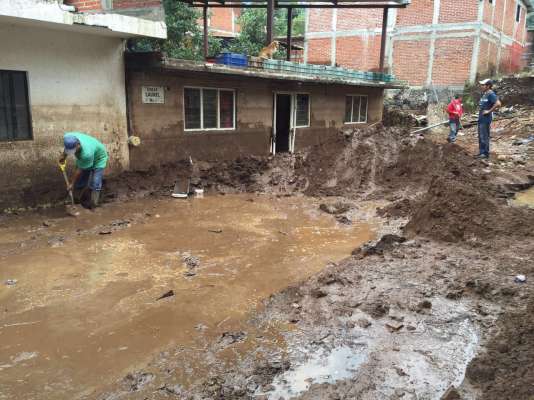 Se suma la Jurisdicción Sanitaria 07 al llamado a la comunidad para apoyar a las familias damnificadas de Uruapan 
