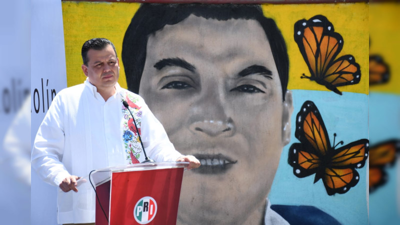 México está en decadencia y callados no vamos a conseguir nada: Memo Valencia