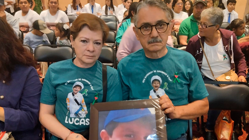 Reconoce Gobierno de Michoacán a familias donadoras de órganos