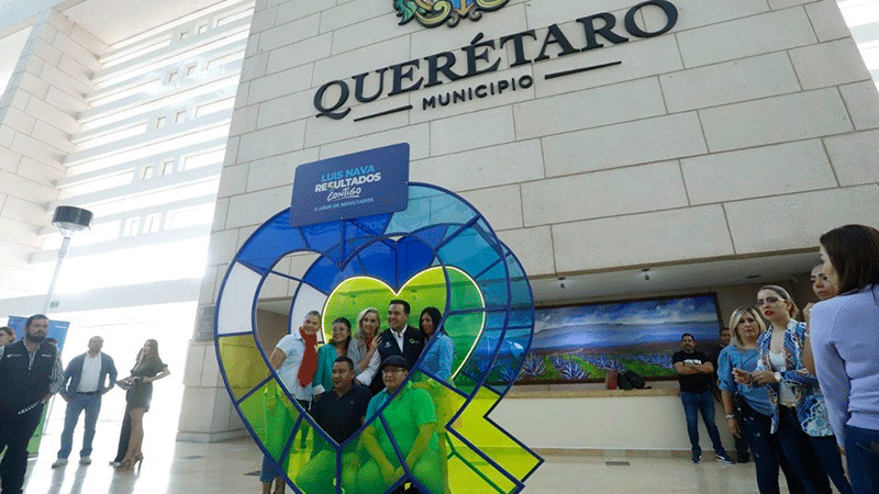 Alcalde de Querétaro reconoce empeño de trabajadores de Centro Cívico  