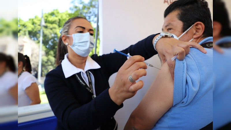 Continúa Salud Michoacán jornada de vacunación anti COVID-19 