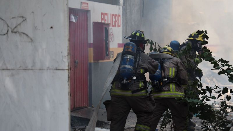Se registra incendio en bodega externa del antiguo Hospital Civil de Morelia
