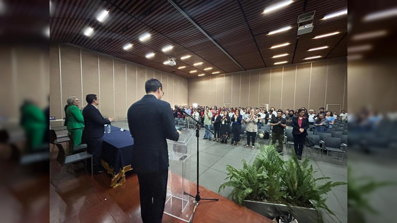 Posgrados deben estar actualizados y alineados a las demandas de la sociedad: Fonseca Madrigal