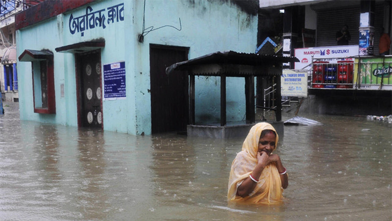 Inundaciones en noreste de India: 22 mil personas afectadas por desbordamiento de lago glaciar  