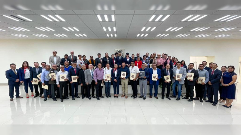 UMSNH ratifica a 40 instituciones como Escuelas Incorporadas a la Casa de Hidalgo