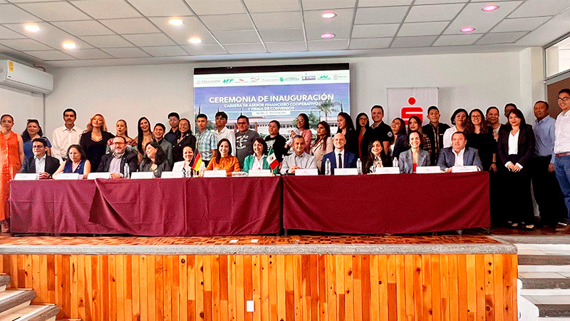 Michoacán avanza con modelo de Educación Dual en nivel superior: IEMSySEM 