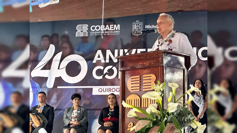 Cobaem cumple 4 décadas de brindar educación en Quiroga