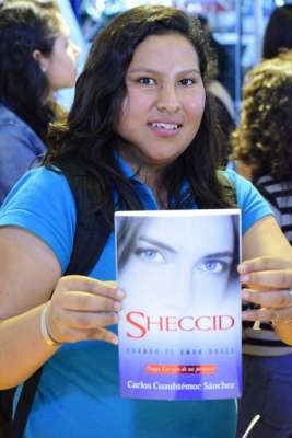 Cuando el amor duele, el alma crece: Carlos Cuauhtémoc Sánchez en la FUL 2016 