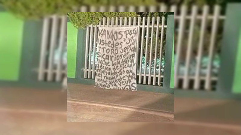 Aparece mensaje de un grupo delictivo afuera de secundaria en Cajeme, Sonora