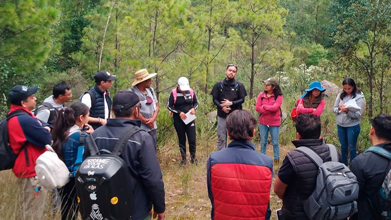 Con guías especializados, Michoacán fortalece al sector turístico 
