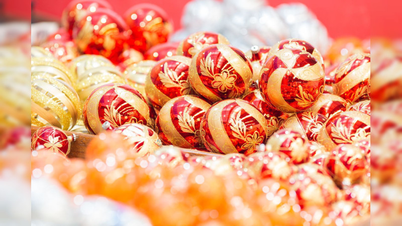 La magia de la Navidad te espera en Tlalpujahua con su Feria de la Esfera