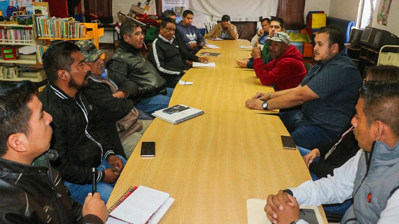 Escuelas de Capacuaro se suman al programa Si la Separas ya no es Basura