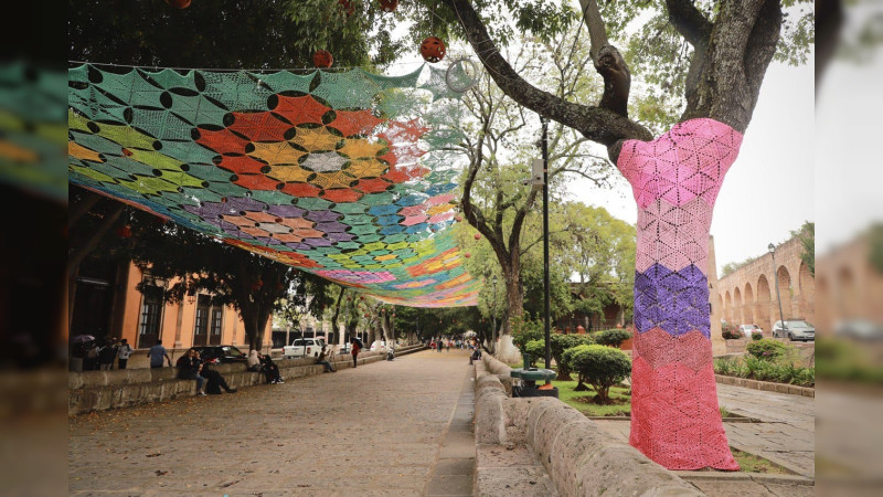 Apoya DIF Morelia instalación de Cielo Tejido en la calzada Fray Antonio de San Miguel