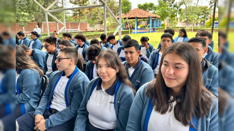 Cobaem Santa Ana Maya cumple 29 años al servicio de los michoacanos