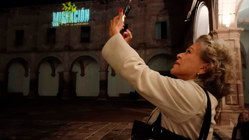 Contempla el fenómeno migratorio a través del arte del videomapping