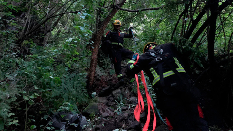 Accidente en la cascada Meztitla en Tepoztlán, Morelos, deja una persona sin vida y tres heridos 