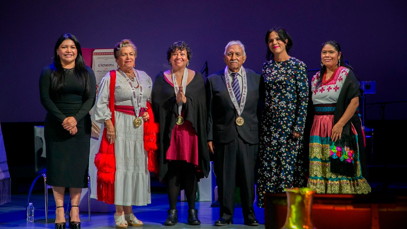 Entrega Gobierno de Michoacán Premio Estatal de las Artes Eréndira 2023 