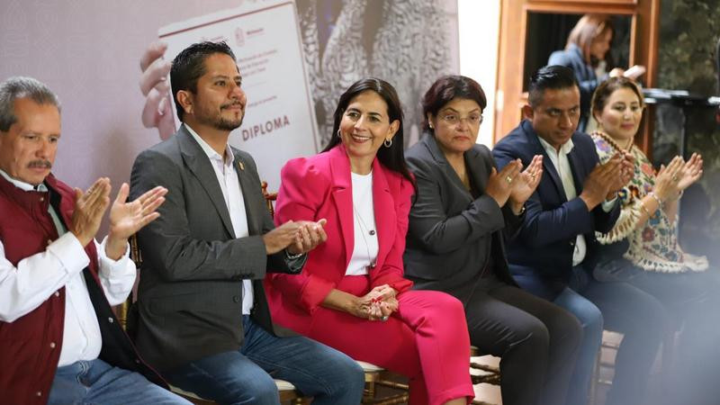 SEE capacita para el trabajo a más de mil adultos, en Uruapan 