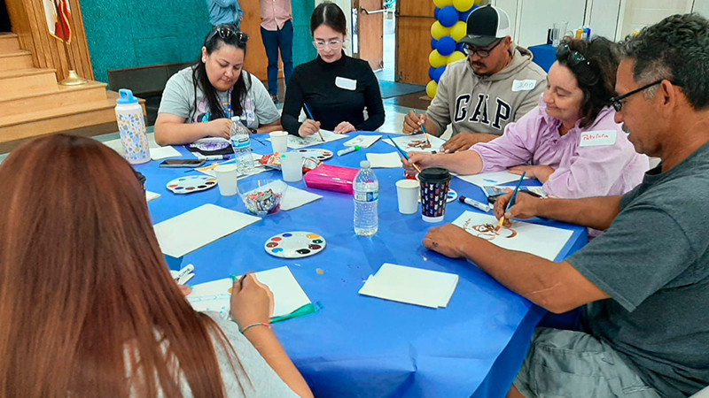 Salud Michoacán capacita a migrantes como promotores de salud mental en EU 