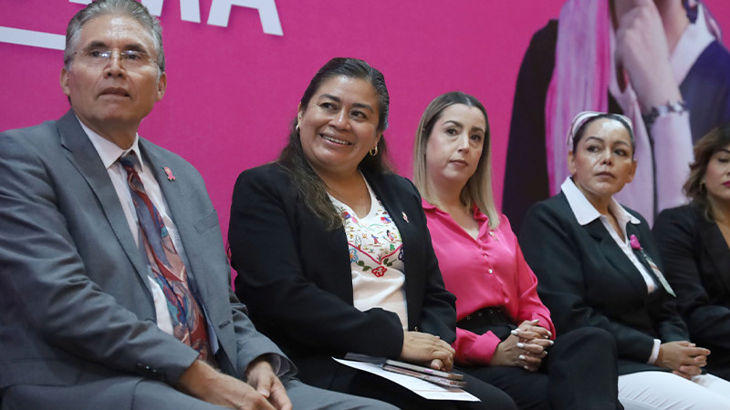 Salud Michoacán entregará 150 prótesis mamarias a mujeres con cáncer