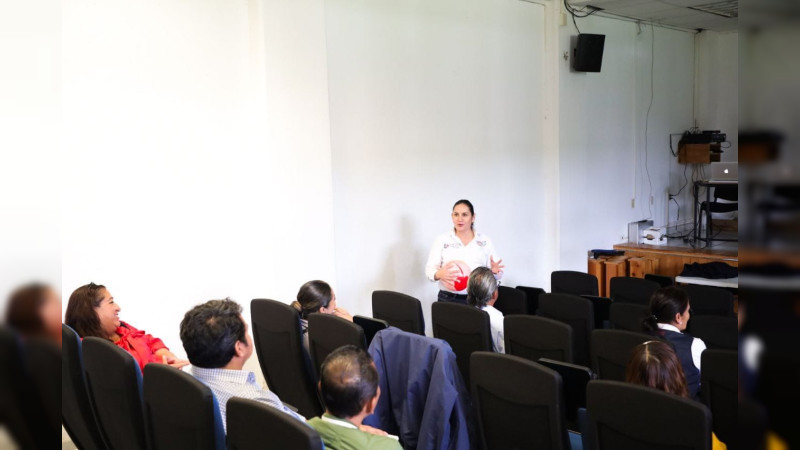 Yadira Ramírez Mora, SEE y UNICEF inauguraron el programa Escuelas por la Igualdad en Uruapan