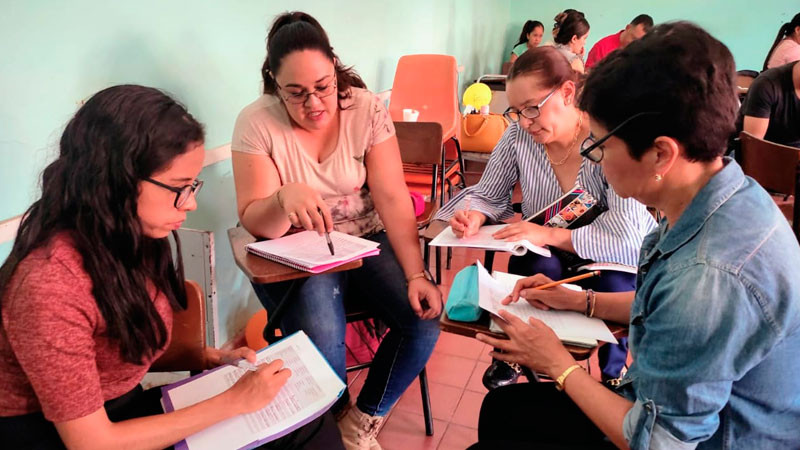Participan docentes de 109 municipios en taller de la Nueva Escuela Mexicana 