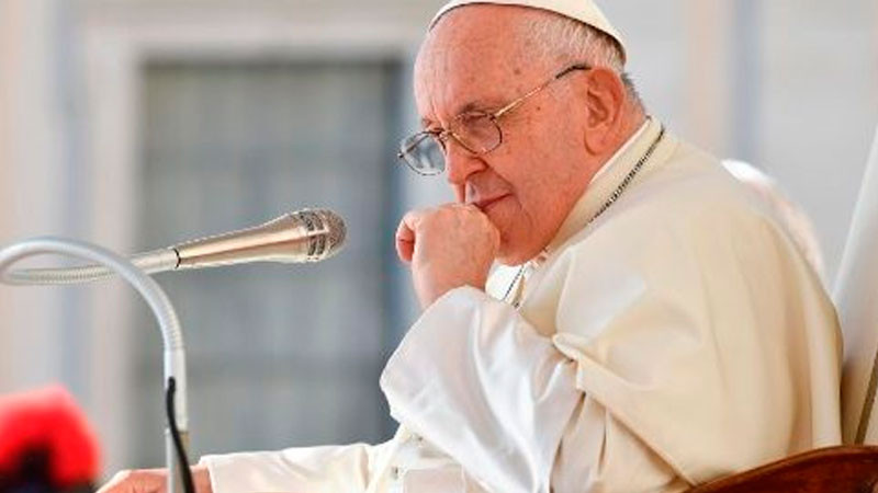 El papa llama a parroquia de Gaza y dice que hace lo posible por evitar la violencia 