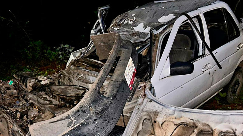 Muere en accidente automovilístico policía municipal de Chilchota, Michoacán