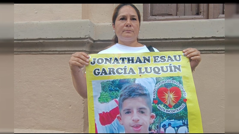 Ana Verónica recorre municipios michoacanos en busca de su hijo desparecido  