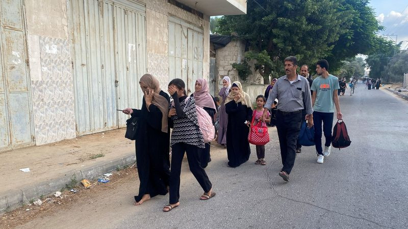 Alrededor de 600 mil palestinos escaparon a la franja de Gaza tras ataques israelíes 
