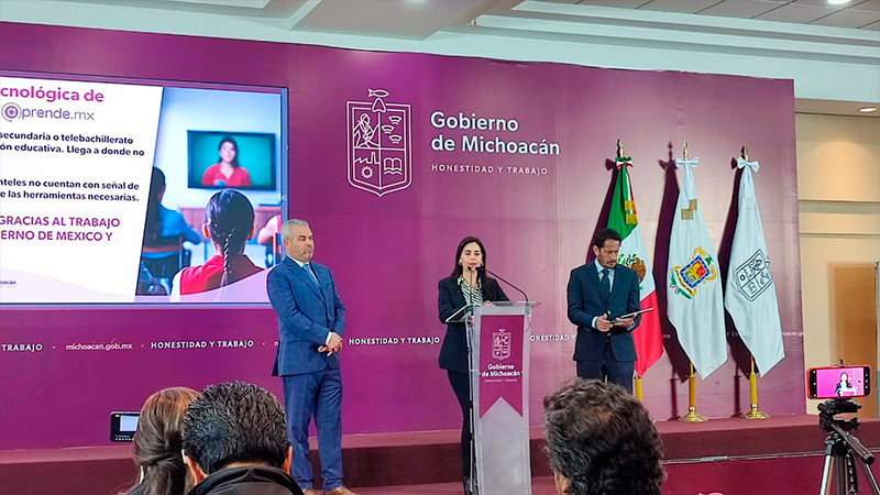 Michoacán: hasta 15% de trabajadores de la educación laboran en lugares diferentes al que cobran, expone SEE 