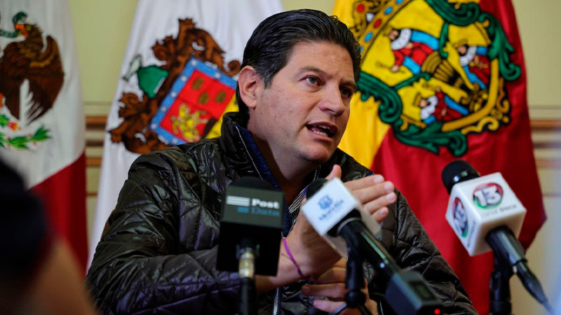 Ojalá que la política no doblegue a la Universidad Michoacana: Alfonso Martínez 