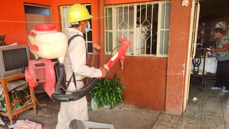 Salud Michoacán arranca operativo contra el dengue en 53 colonias de Morelia