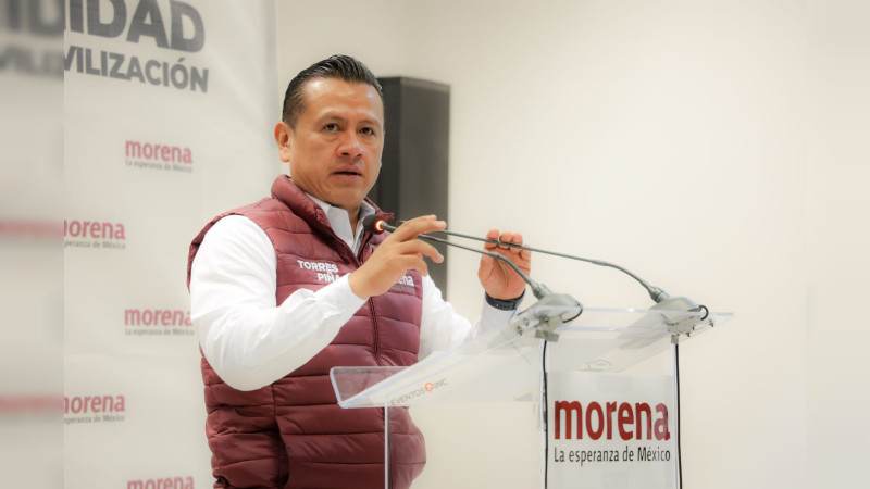 “Menos dinero a la burocracia, más para el pueblo", demanda Torres Piña