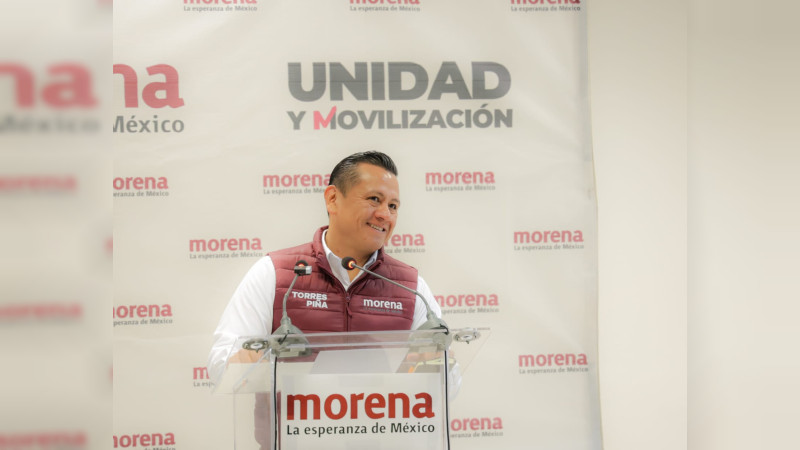 “Menos dinero a la burocracia, más para el pueblo", demanda Torres Piña