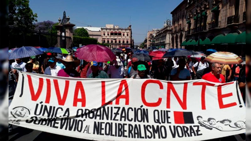 En Michoacán, CNTE Sección XVIII expulsa a 18 maestros por corrupción  