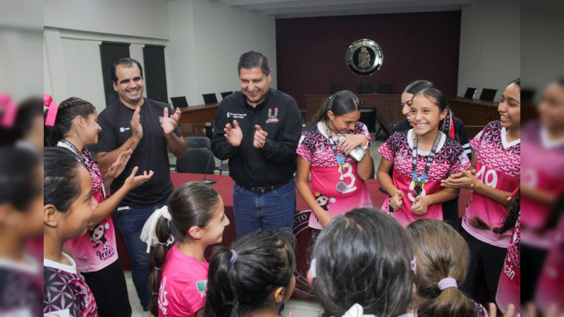 Ireris Uruapan se declaran listas para la temporada de la Liga Profesional de Voleibol