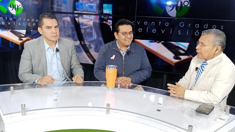 MC impulsa reconstrucción de senos a mujeres que superaron el Cáncer de Mama: Toño Carreño 