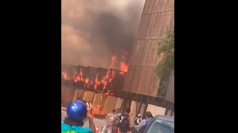 Reportan incendio en Parque Nacional del Jaguar, en Tulum 