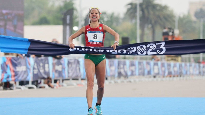 Caen oros para México en Maratón y Taekwondo en los Juegos Panamericanos 2023 