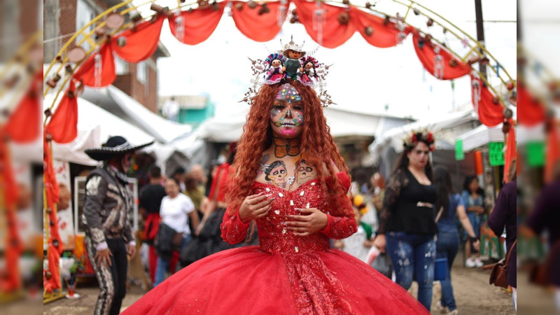 Con fiesta, color, y tradición arrancó la Feria de la Catrina en Capula