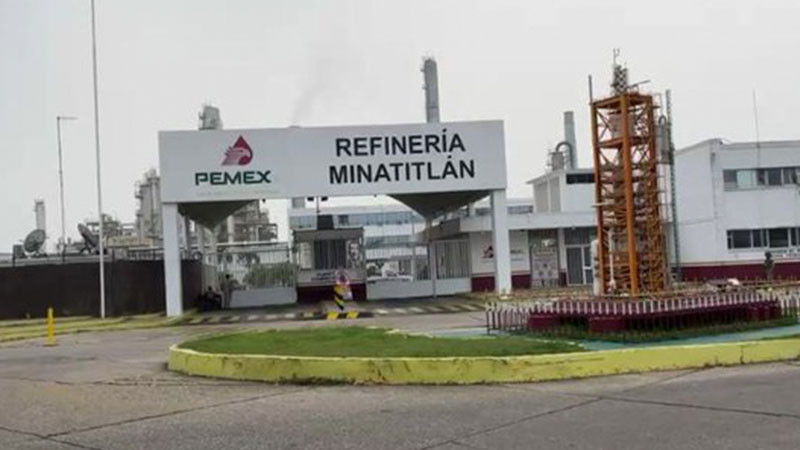 Minatitlán: reportan fuga de sustancias peligrosas en la refinería Lázaro Cárdenas 