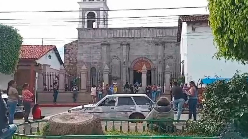 Se llevan a cabo servicios funerarios de víctimas de ataque armado en Tacámbaro