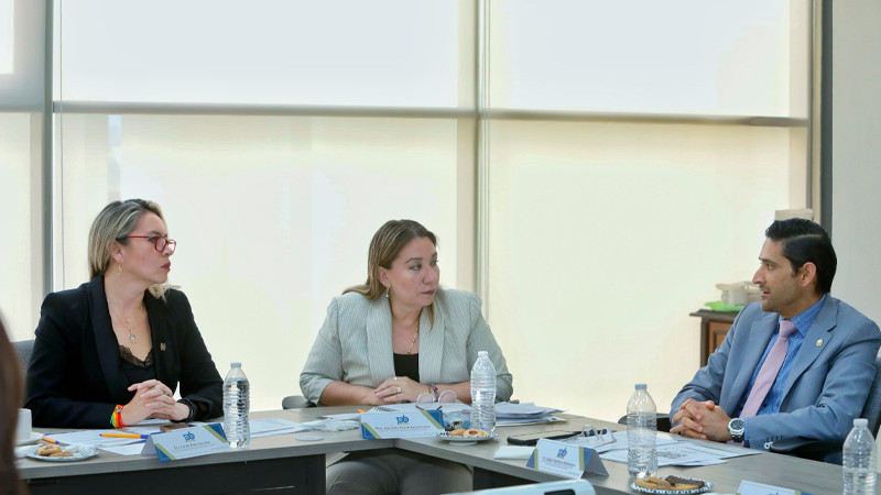 En la UMSNH se debe actuar con transparencia y honestidad: Yarabí Ávila