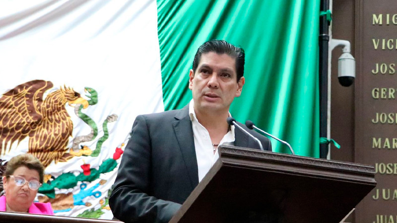 Atención prioritaria a grupos vulnerables en hospitales y centros de salud, propone Ernesto Núñez 