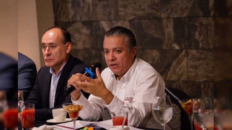 Gobierno de Michoacán cumple con responsabilidades financieras: Luis Navarro 