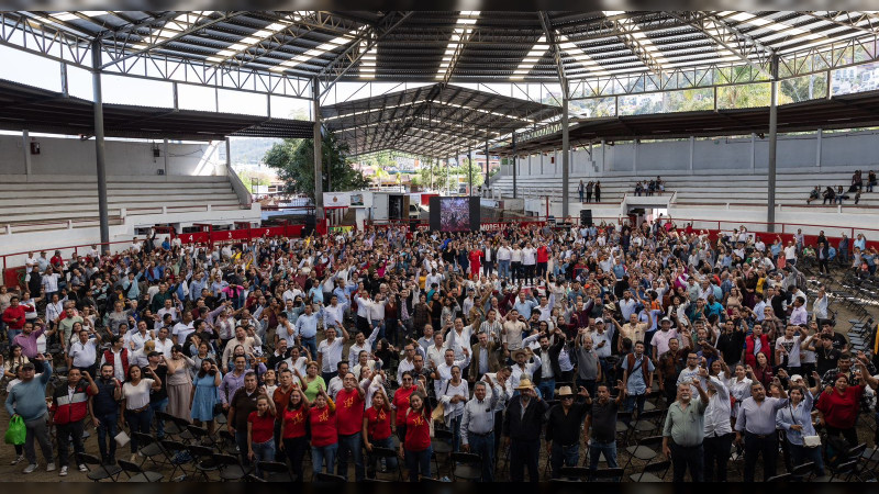 Con asamblea de unidad, refuerza Raúl Morón valores de la 4T en Michoacán