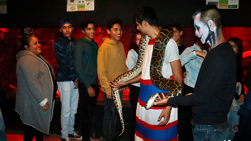 Más de 900 personas vivieron una noche de terror en el Zoo de Morelia