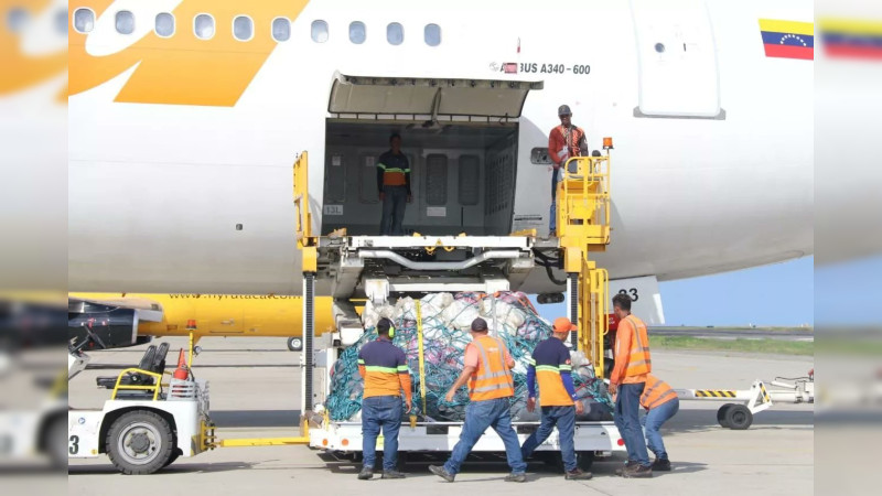 Venezuela envía 26 toneladas de ayuda humanitaria a México tras paso de Otis